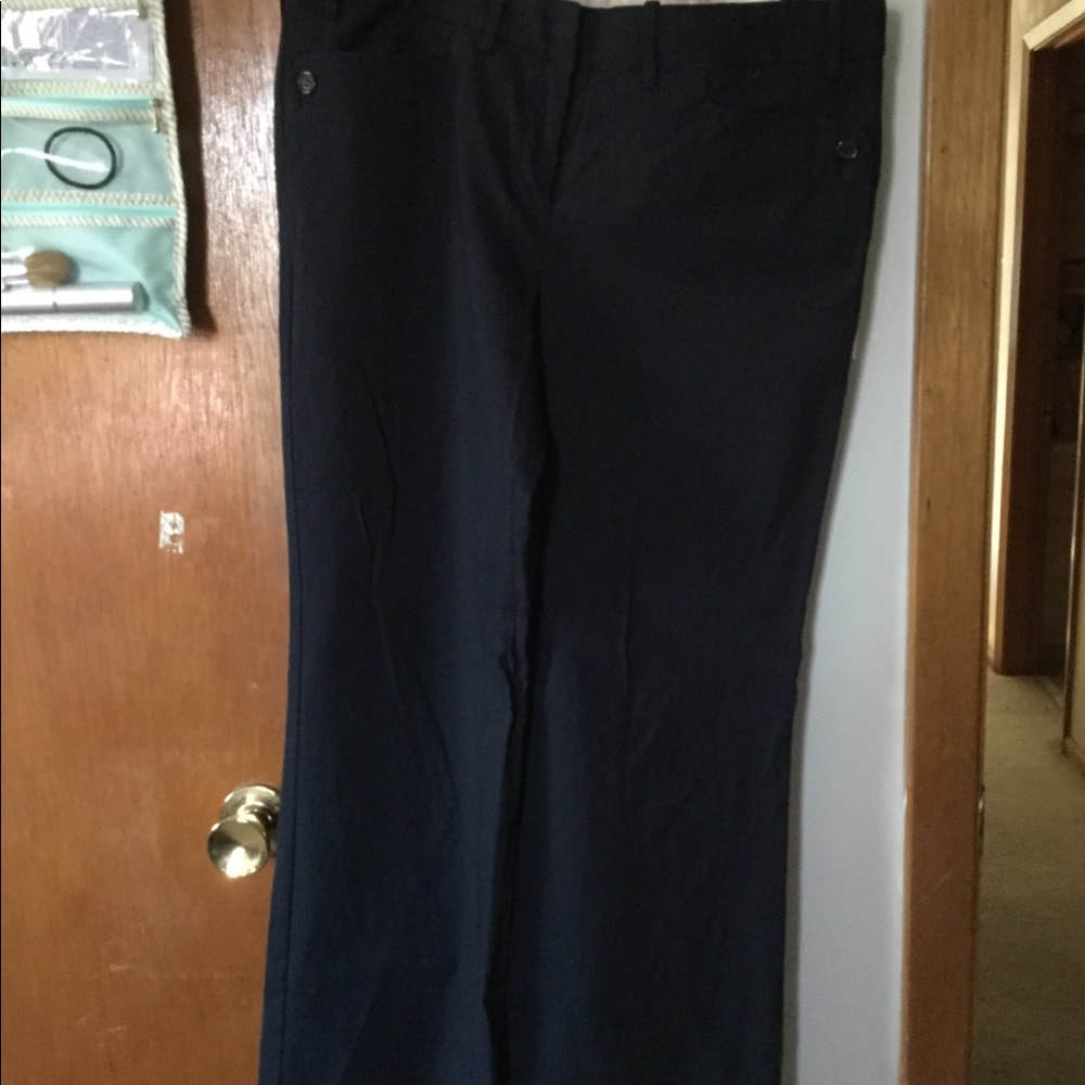 The limited navy khakis